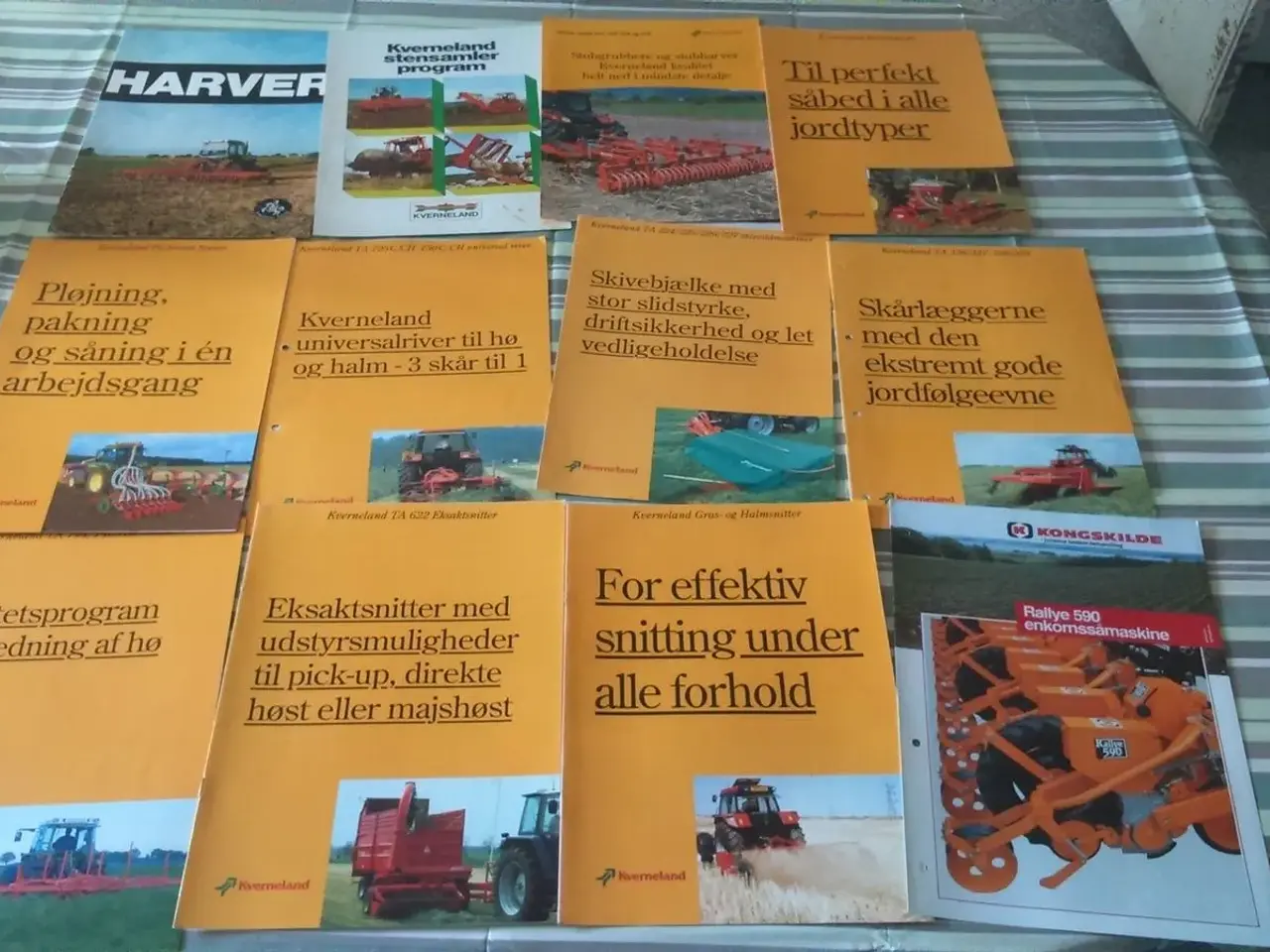 Billede 3 - Traktor og maskin brochurer sælges/byttes