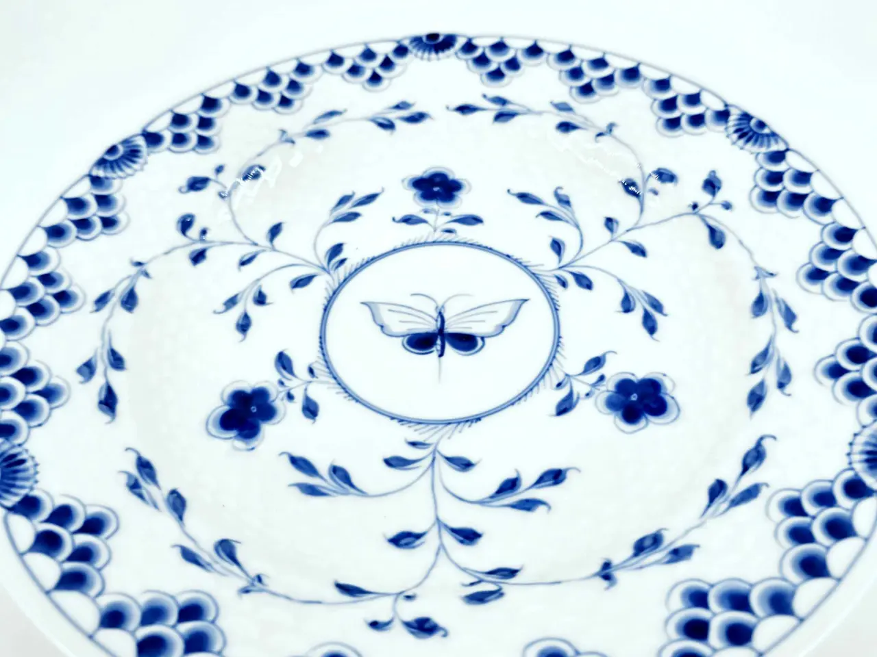 Billede 3 - Dickens Sommerfugl Middagstallerken Porcelæn 