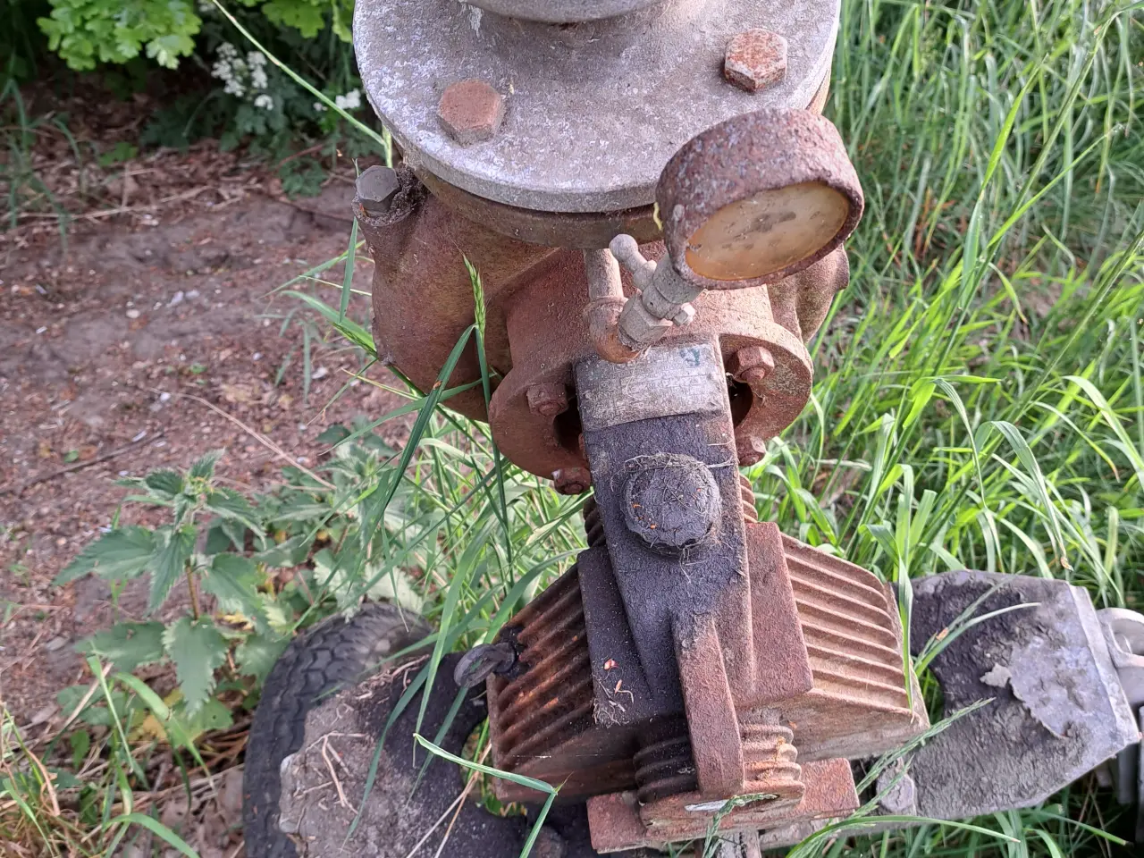 Billede 1 - Stor traktor vandpumpe 