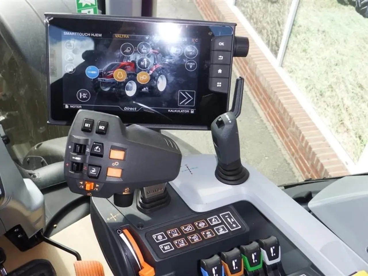Billede 7 - Valtra T235 Direct Også en på lager med front Pto