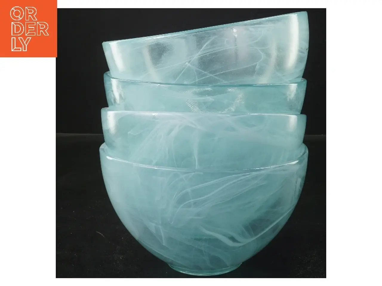 Billede 1 - 4 stk blå glasskåle Ø 16,5 cm (str. 4 stk Ø 16,5 cm)