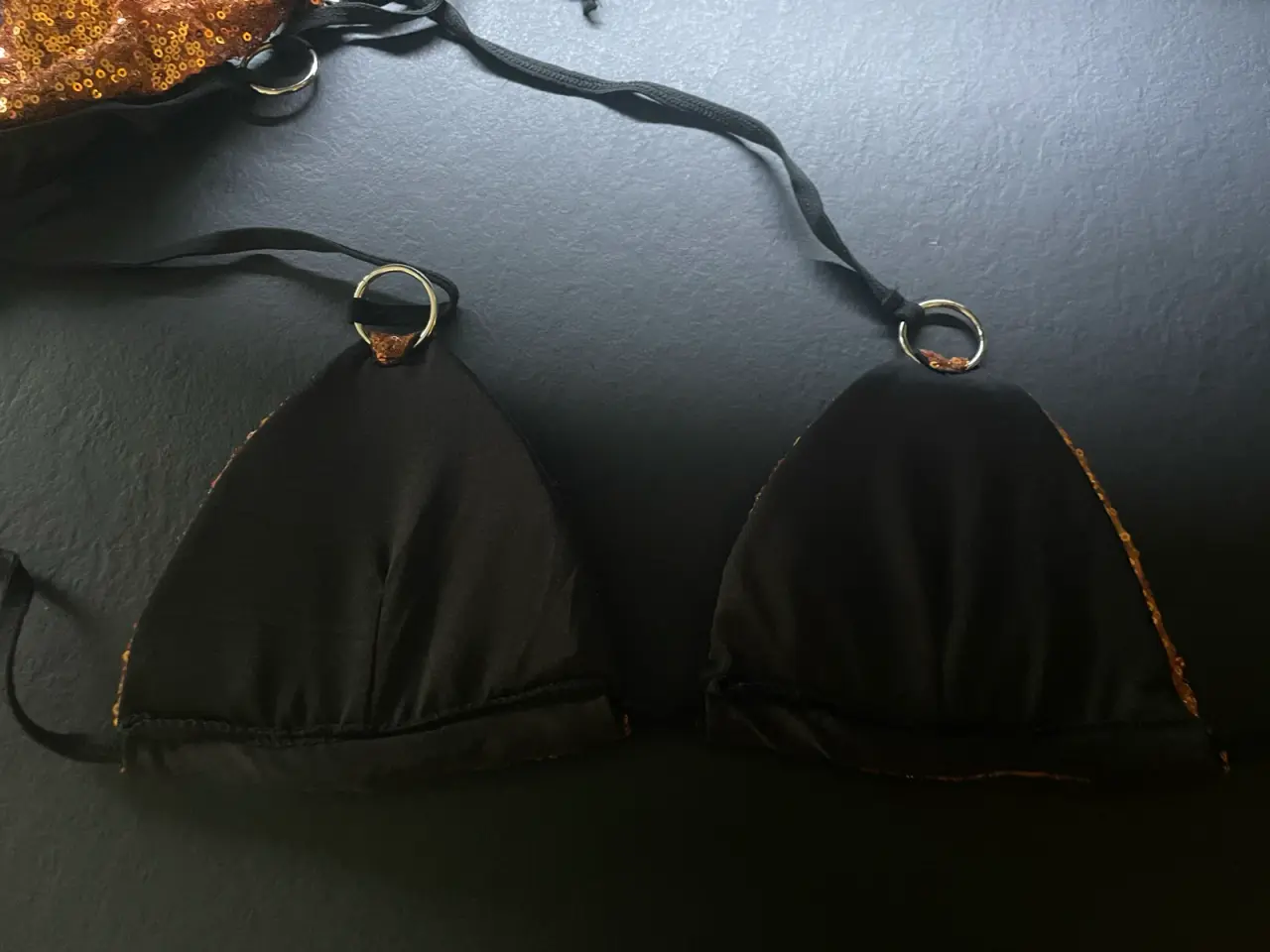 Billede 4 - Bikini med palietter