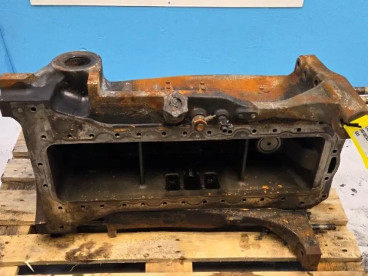 Billede 2 - Iveco F4DFE617L Bundkar 5801882457