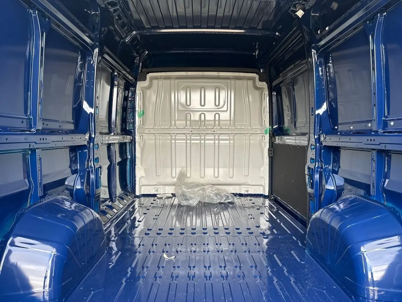 Billede 9 - Peugeot Boxer 335 2,2 BlueHDi 180 L2H2 Premium EAT8