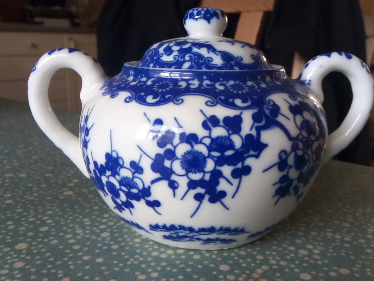 Billede 9 - THE / KAFFESTEL / PORCELÆN / CHINA / 39+1 DELE