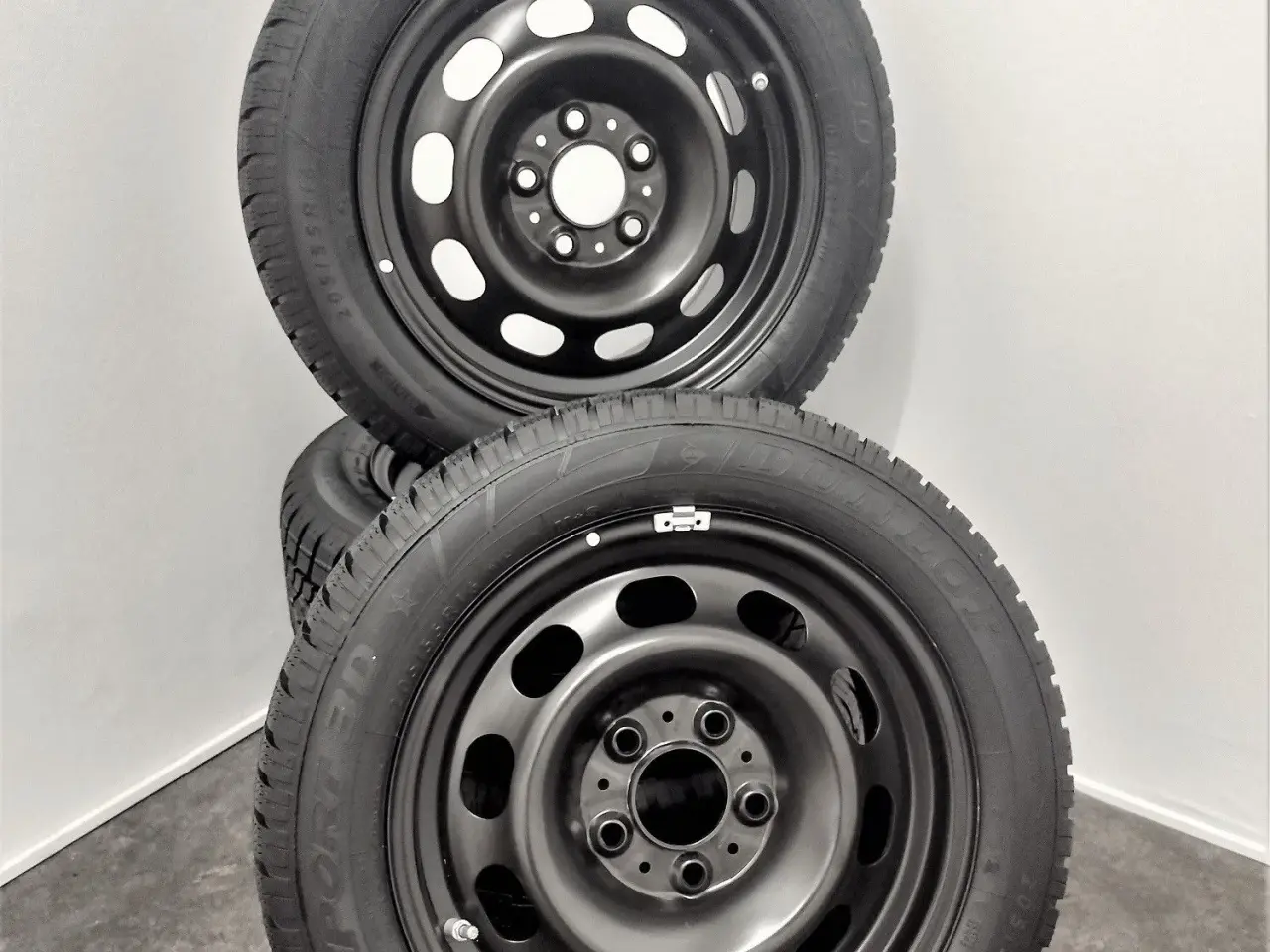 Billede 2 - NYE 5x120 16" ET40 BMW vintersæt inkl. TPMS