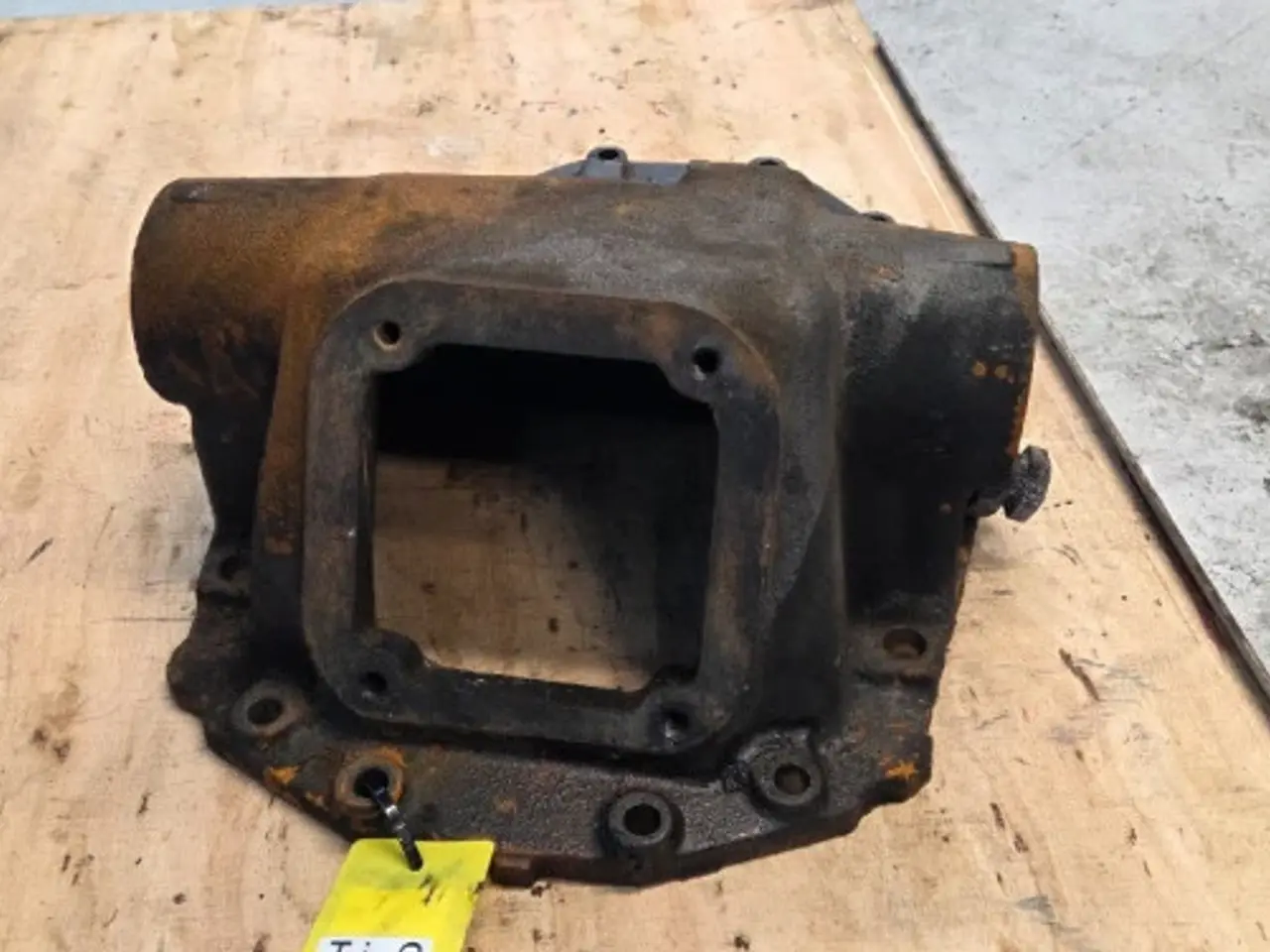 Billede 11 - Massey Ferguson 3085 Dæksel 3617330M2