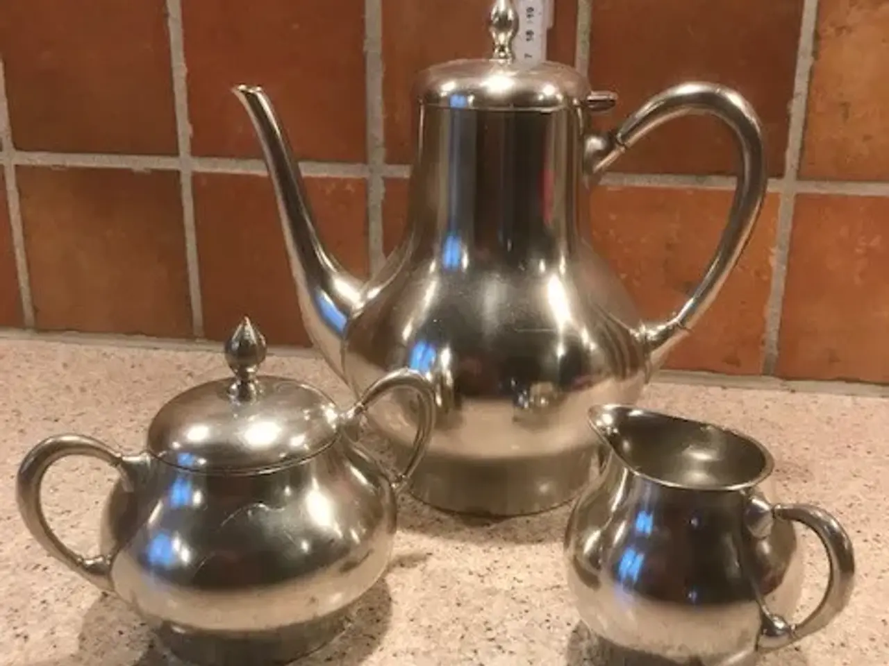 Billede 1 - Kaffekande med sukkerskål og flødekande