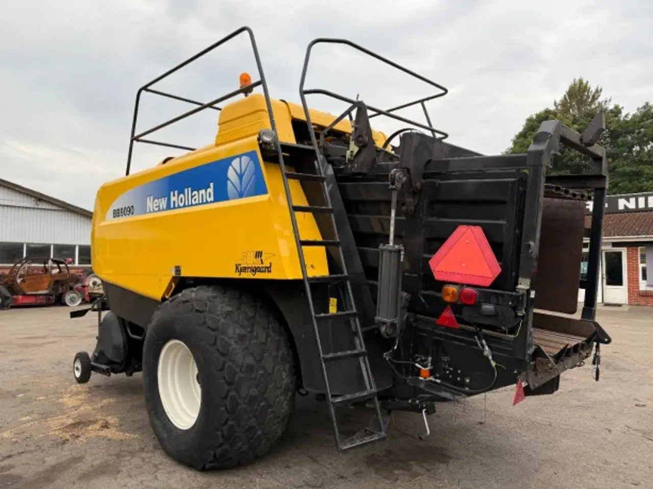 Billede 6 - New Holland BB9090 Sælges i dele/For Parts