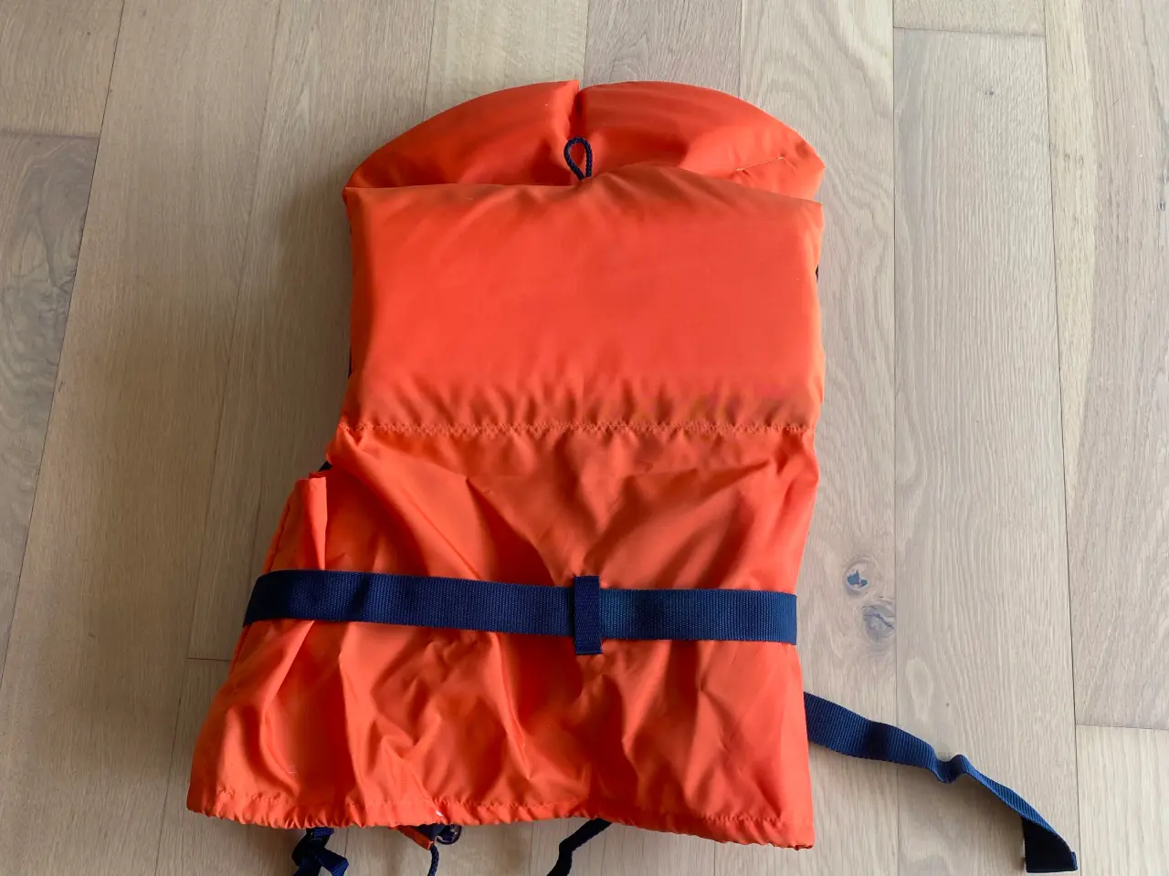 Billede 2 - Redningsvest 40-60 kg