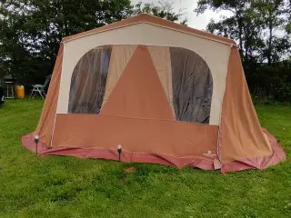 Compi camp Panda sælges.