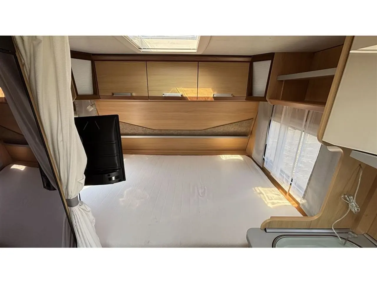 Billede 6 - 2009 - LMC Cello 440 D Pæn og velholdt campingvogn