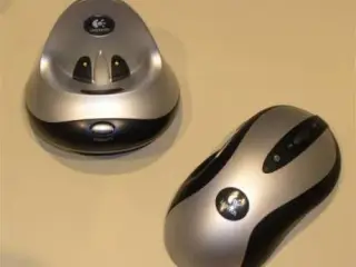 Logitech MX 700 Trådløs Optisk Mus