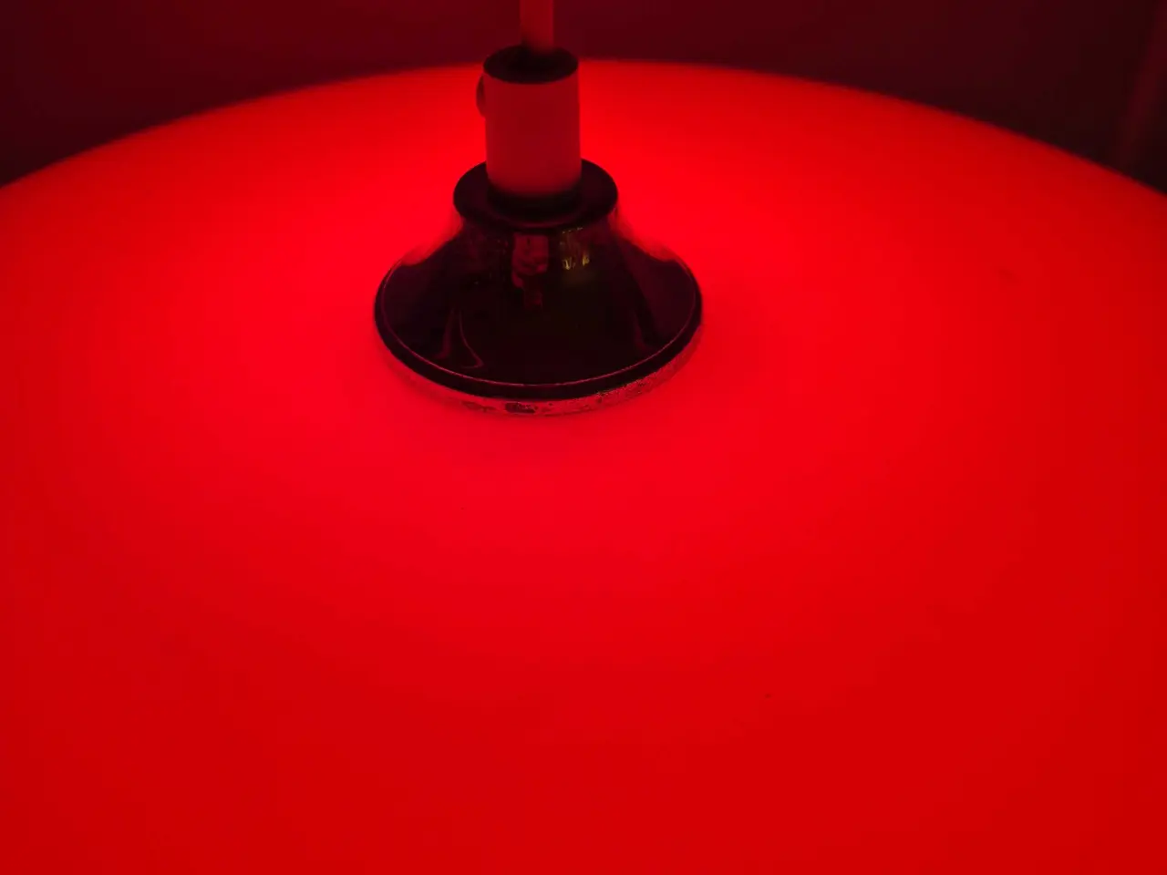 Billede 3 - Giga retrolampe i transparent plastik 
