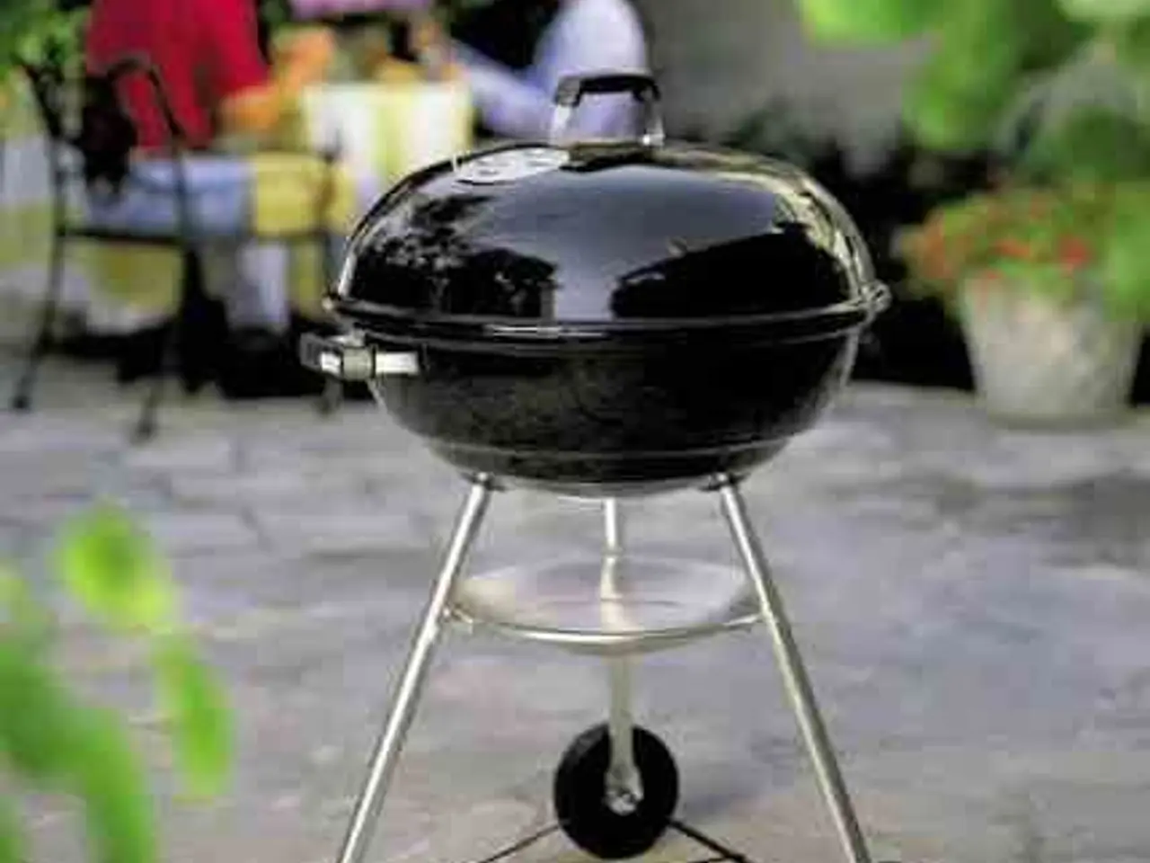 Billede 2 - Weber kulgrill Compact Kettle Ø57cm