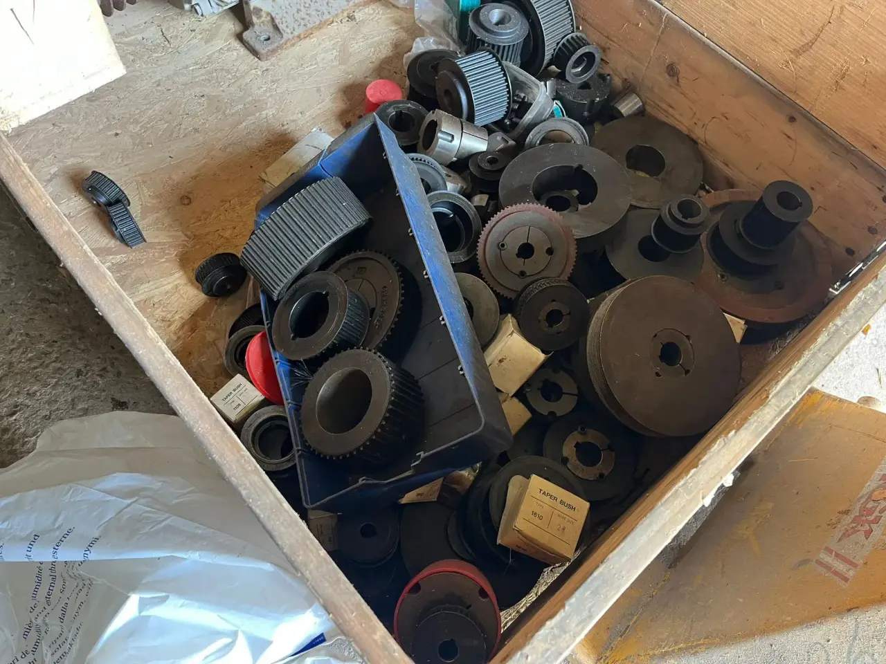 Billede 1 - Samling af remskiver og tandremshjul