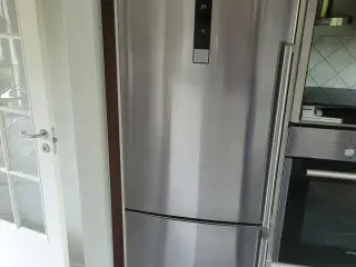2015 Siemens kølefryseskab..rustfri front