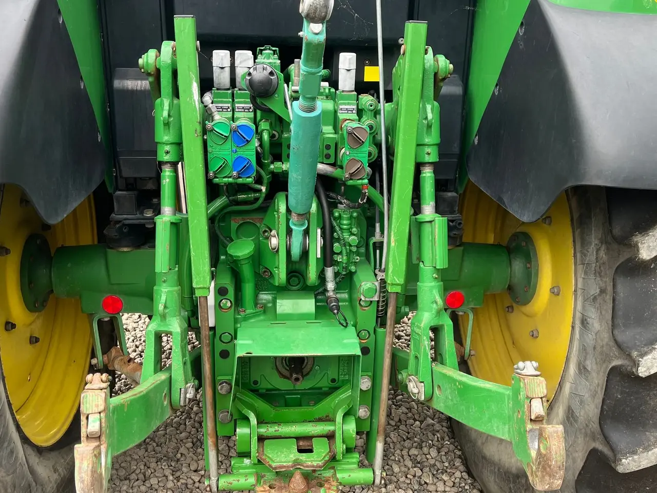 Billede 5 - John Deere 6330 Kun 2802 timer og frontlift samt frontpto