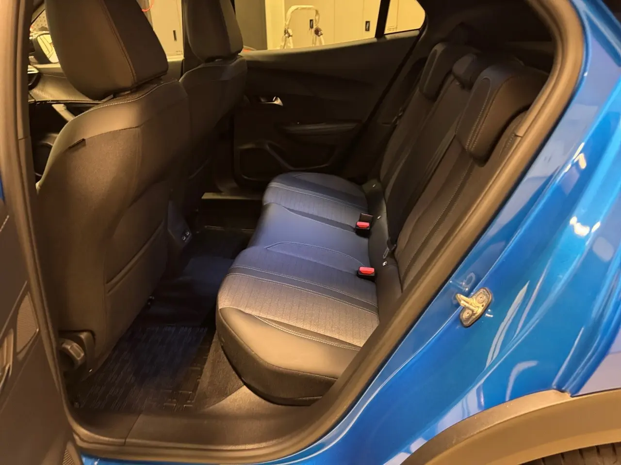 Billede 12 - Peugeot e-2008 50 Allure Pack