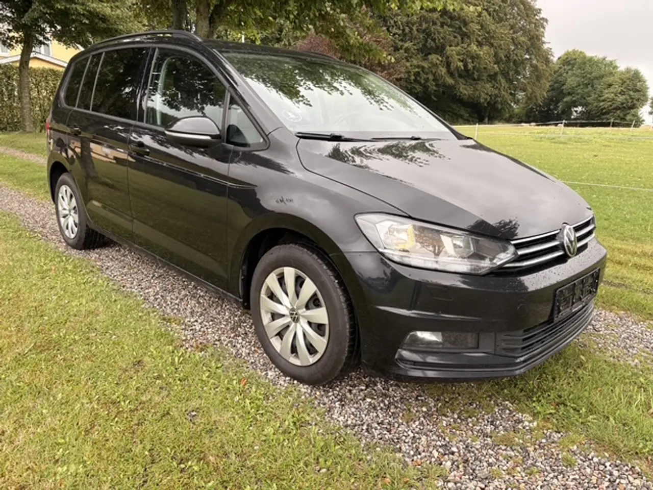 Billede 2 - VW Touran 2,0 TDi 122 Comfortline Van 5d Nysynet