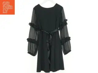Kjole til fest (str. 140-146 cm)