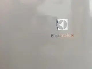  Eletrolux Køleskab 107L