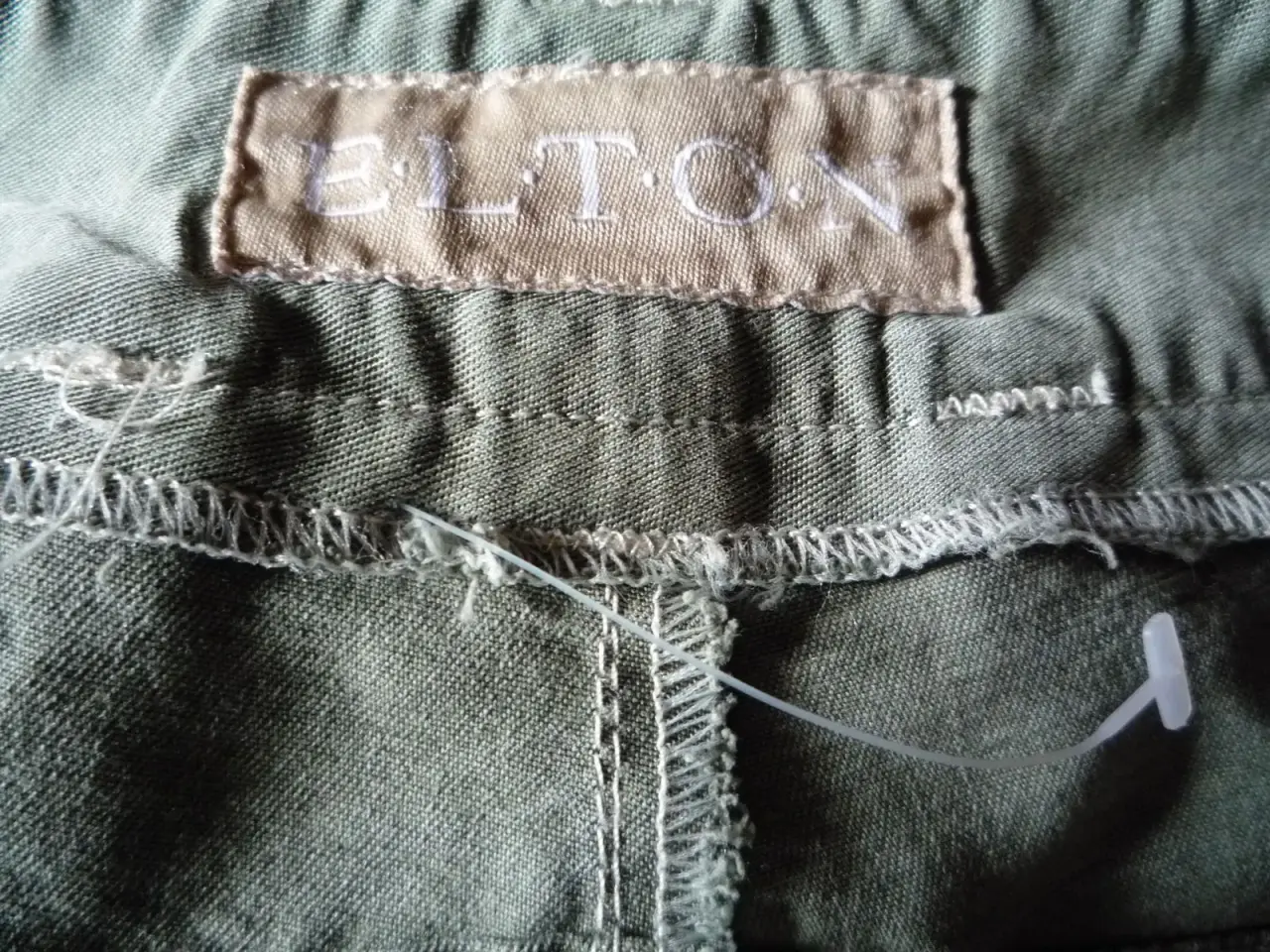 Billede 5 - Nederdel, mrk. Elton