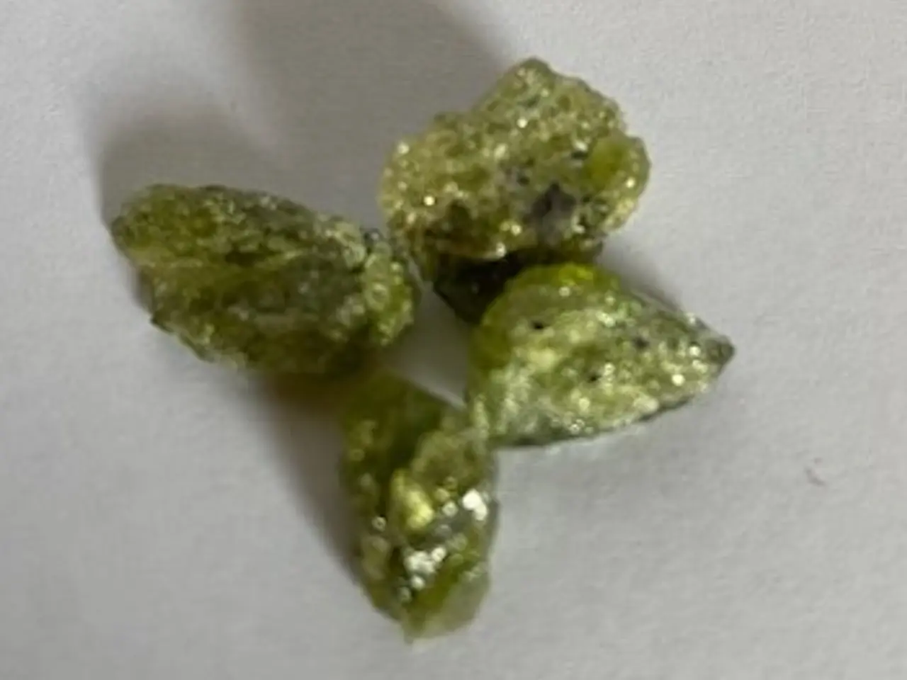 Billede 2 - Samling på 4 stk. mini samt 10 stk. geode, kryst.