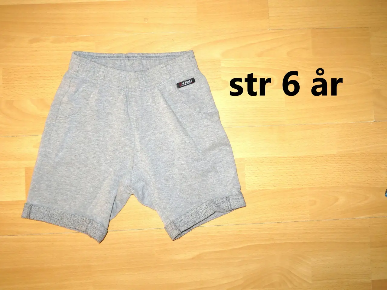 Billede 1 - 403) str 6 år shorts i bomuld
