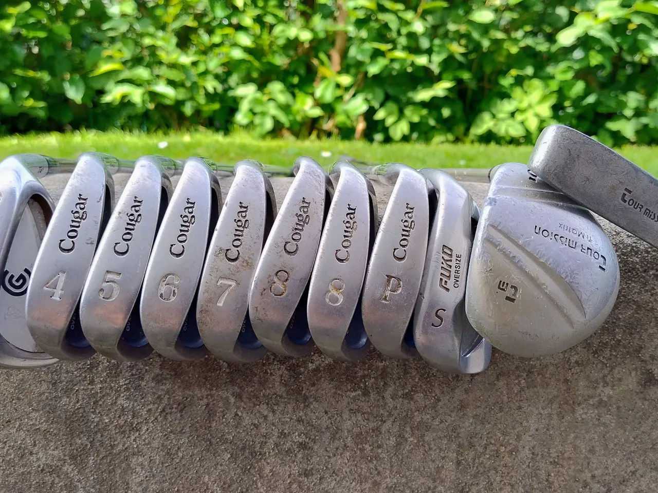 Billede 1 - Div golfkøller assorterede sælges
