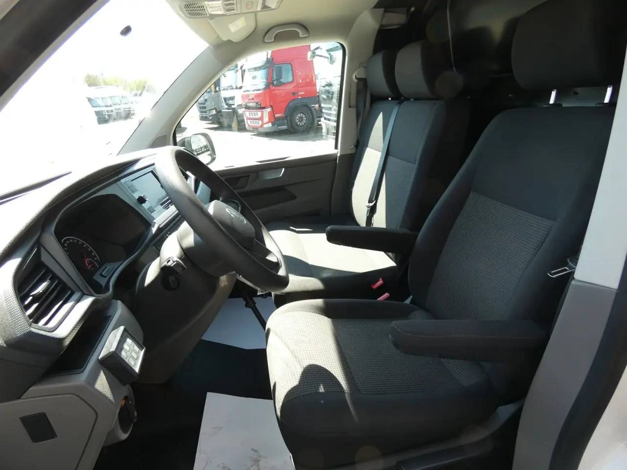 Billede 15 - VW Transporter Lang 2,0 TDI BMT DSG 150HK Van 7g Aut.