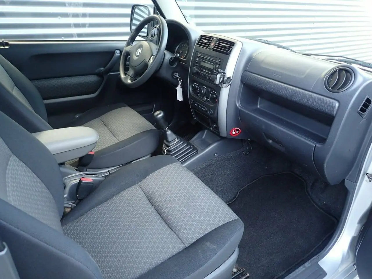 Billede 2 - Suzuki Jimny 1,3 JLX 4x4 85HK 3d