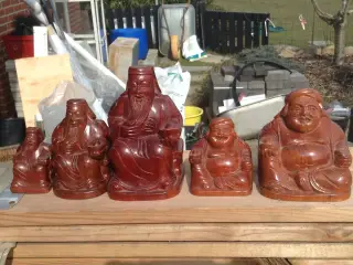 Budda figuer sælges