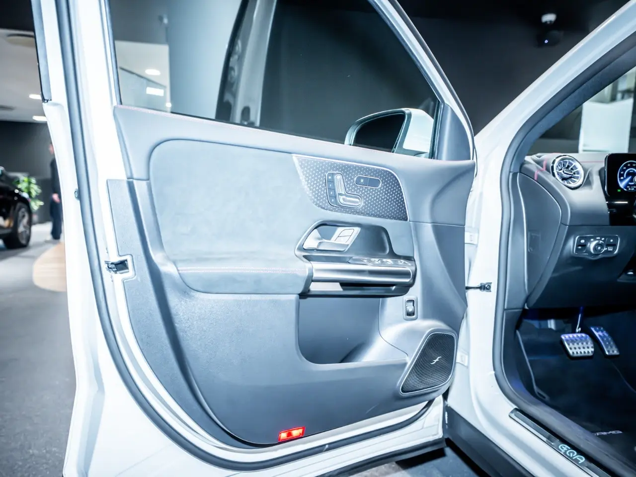 Billede 13 - Mercedes EQA250+ AMG Premium