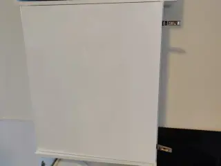 3 stk skabe med låger