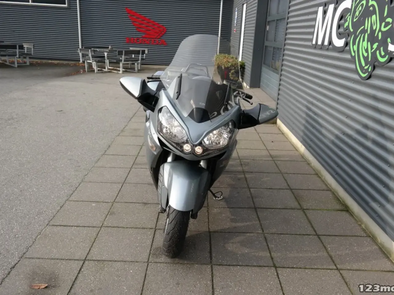 Billede 14 - Kawasaki GTR 1400 MC-SYD       BYTTER GERNE