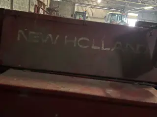 New Holland ballepresser