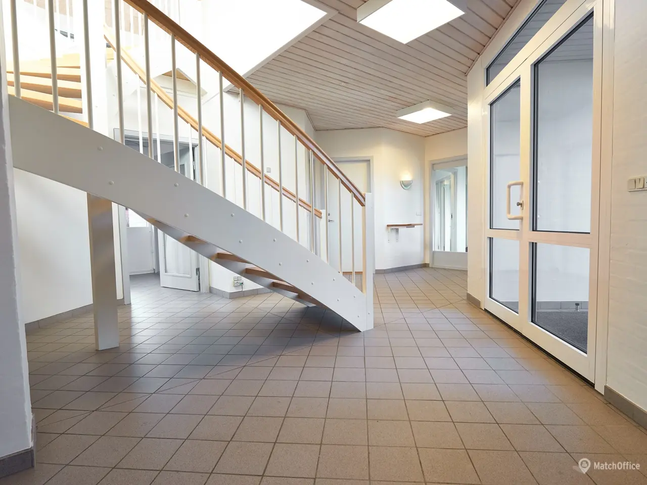 Billede 7 - Erhvervslokaler til klinik-kontor-undervisning mv.  udlejes  i Holstebro