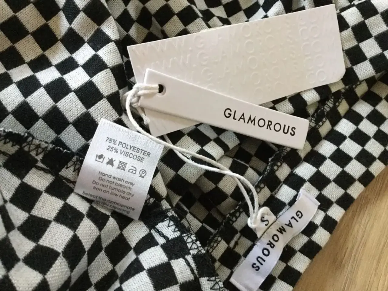 Billede 4 - Nederdel - GLAMOROUS i str. S