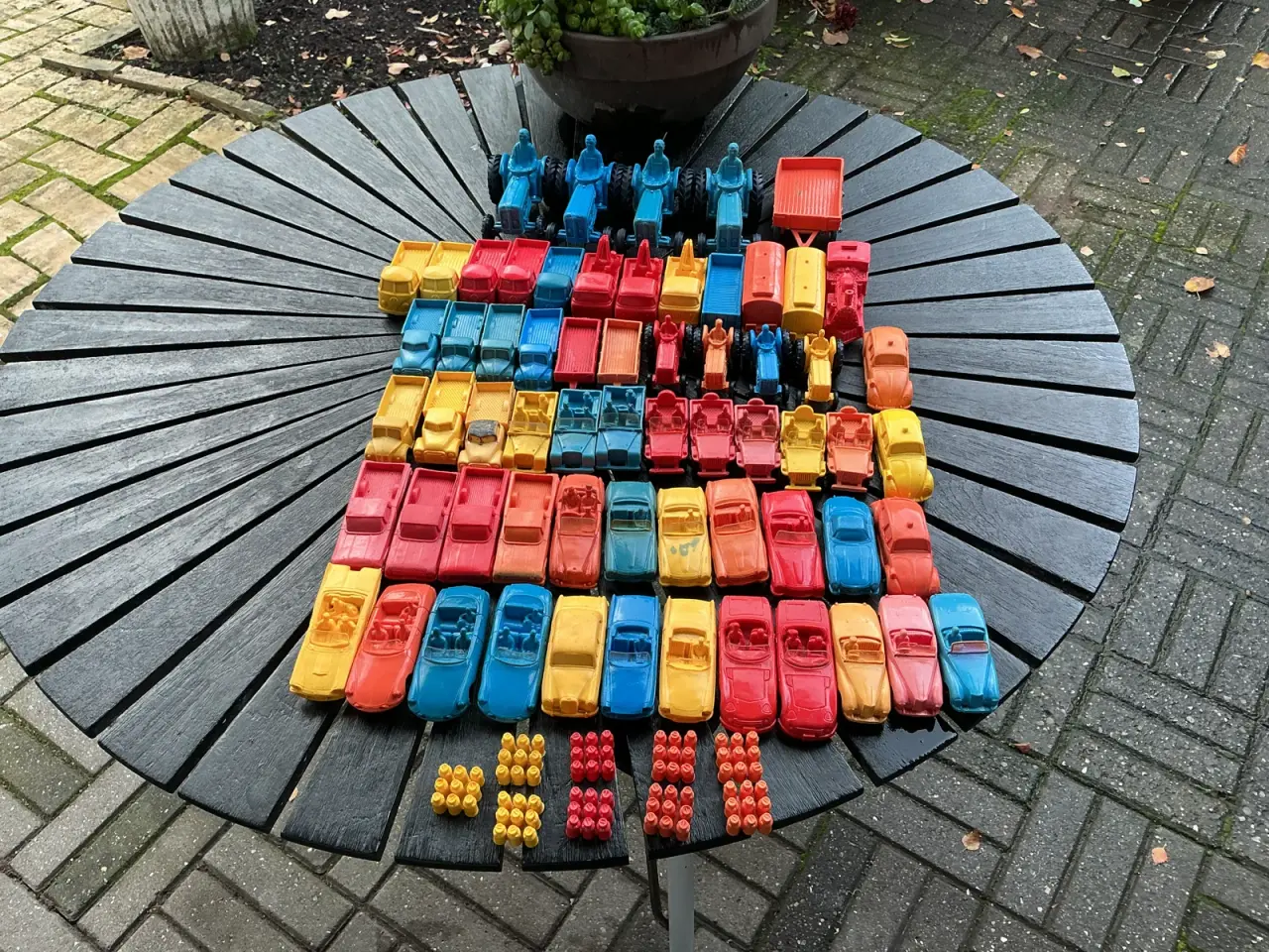 Billede 1 - Tomte modelbiler i gummi