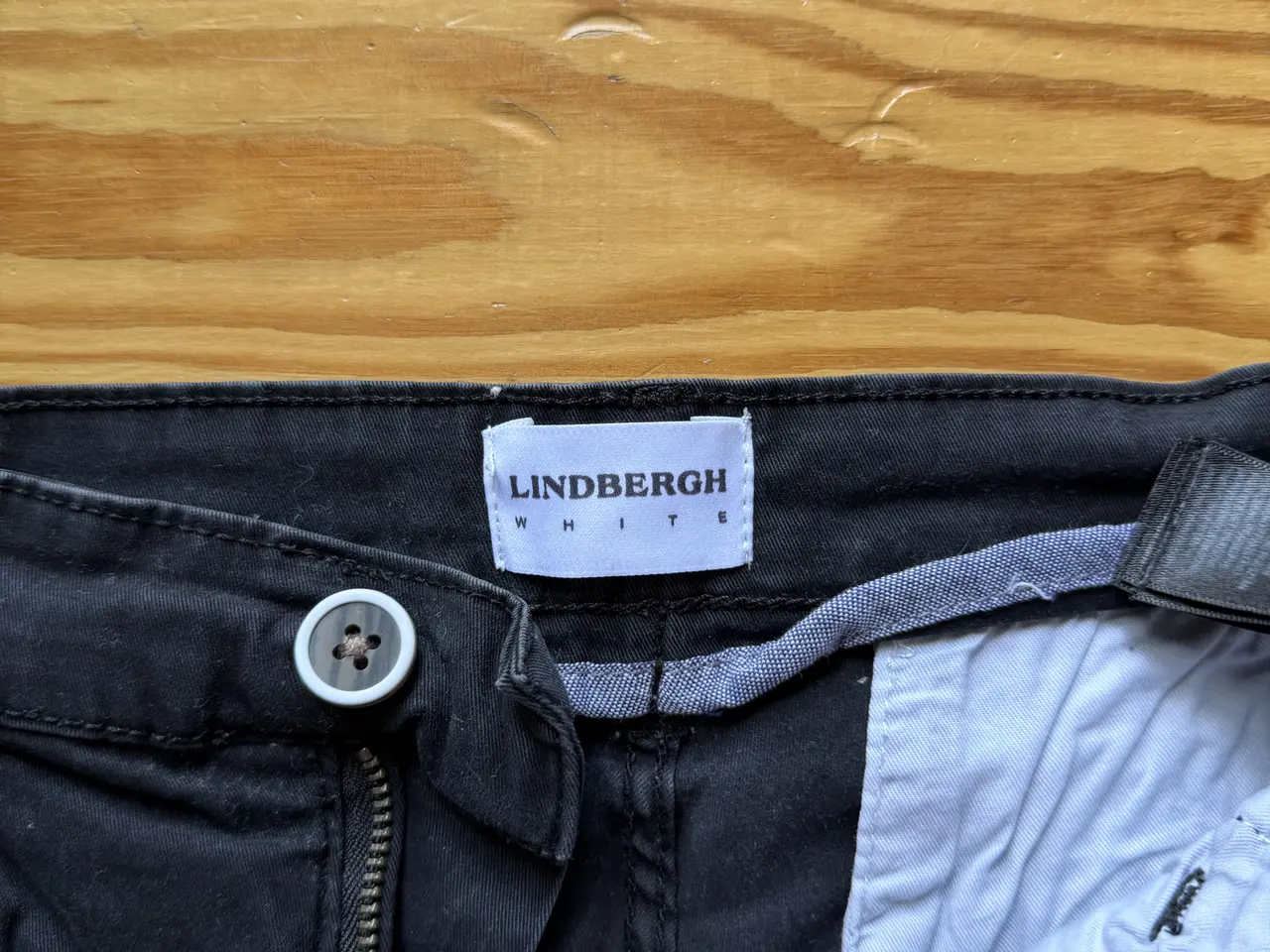 Billede 2 - Blå J. Lindeberg herre bomuldsshorts i str L 