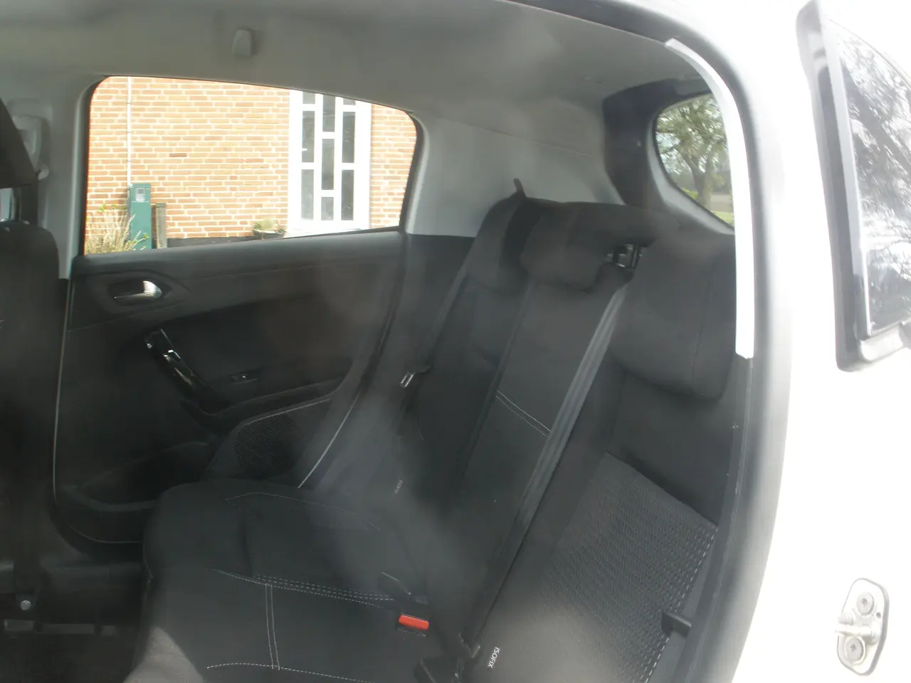 Billede 6 - Peugeot 1,6 Blue HDI 5 dørs