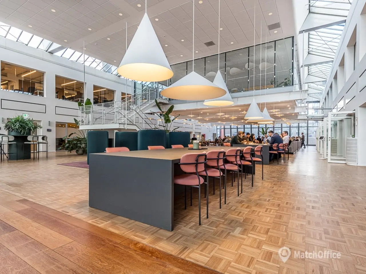 Billede 1 - 1.045 m² kontor med direkte udgang til gårdhave