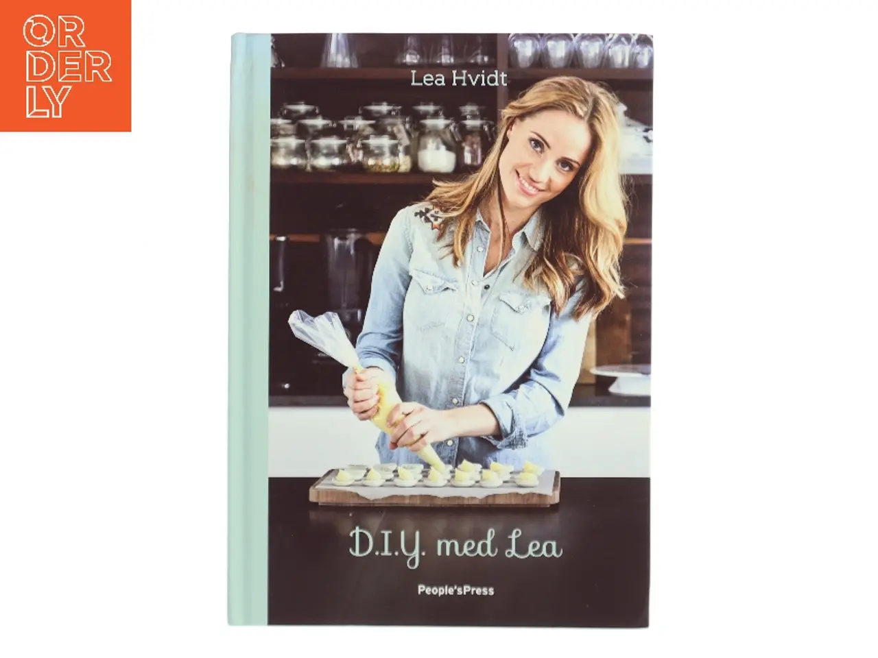 Billede 1 - D.I.Y. med Lea af Lea Hvidt (Bog)