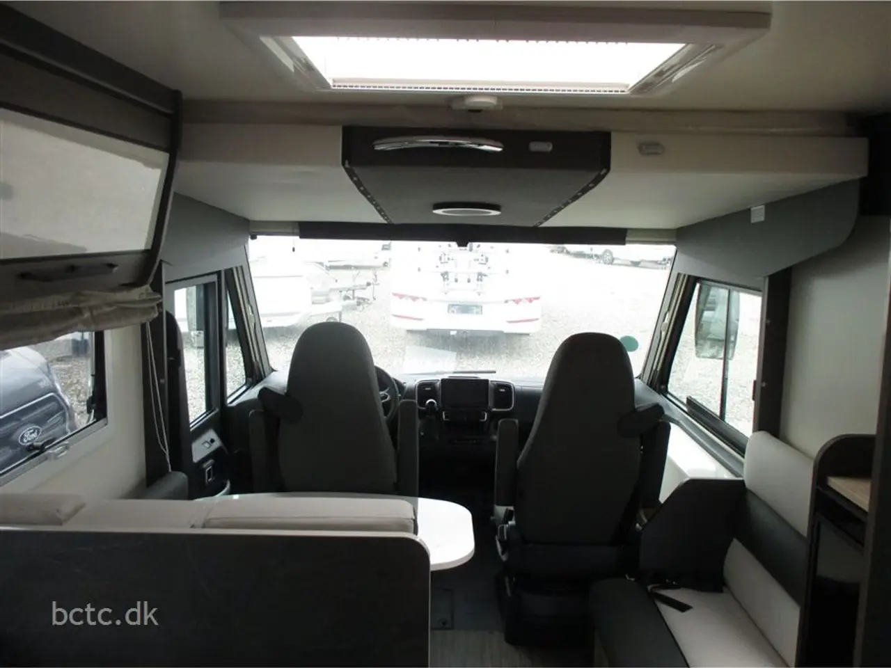Billede 24 - 2026 - Elnagh Magnum 530