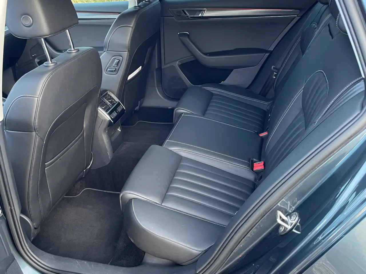 Billede 7 - Skoda Superb 2,0 TDi 150 Business Executive Combi DSG
