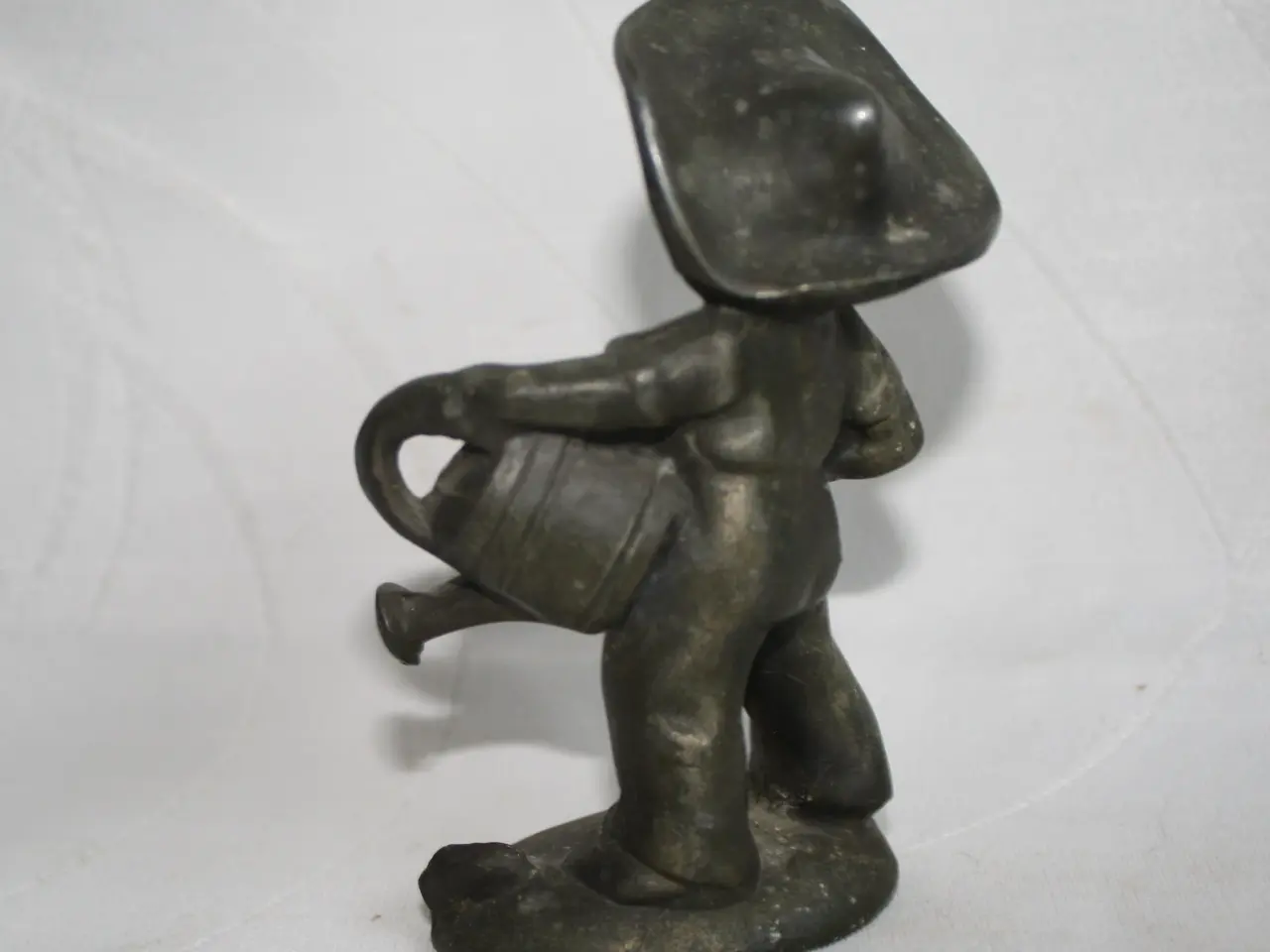 Billede 4 - Bronzefigur, barn med vandkande