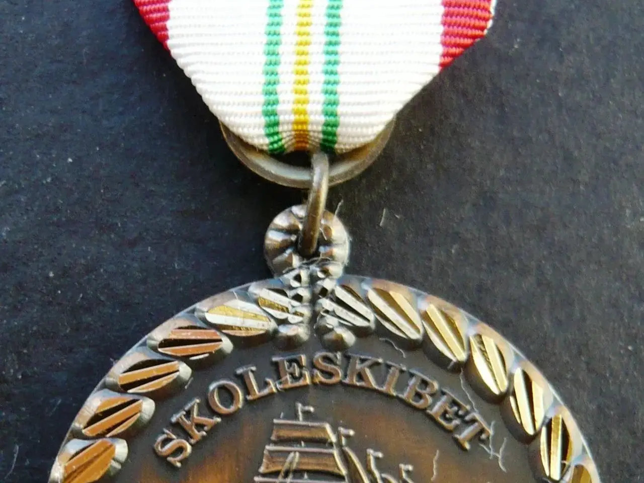 Billede 2 - Diverse medaljer (3)