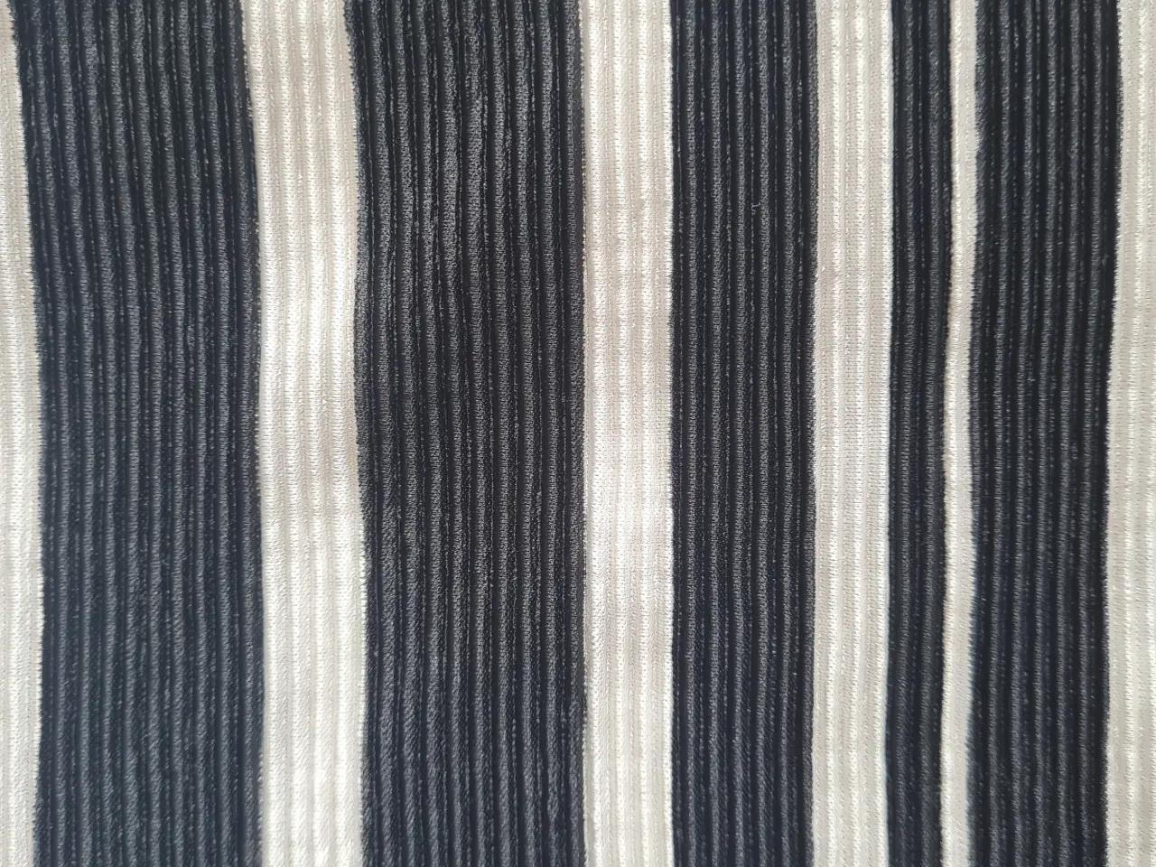 Billede 2 - Nederdel str 48 Dorothy Perkins
