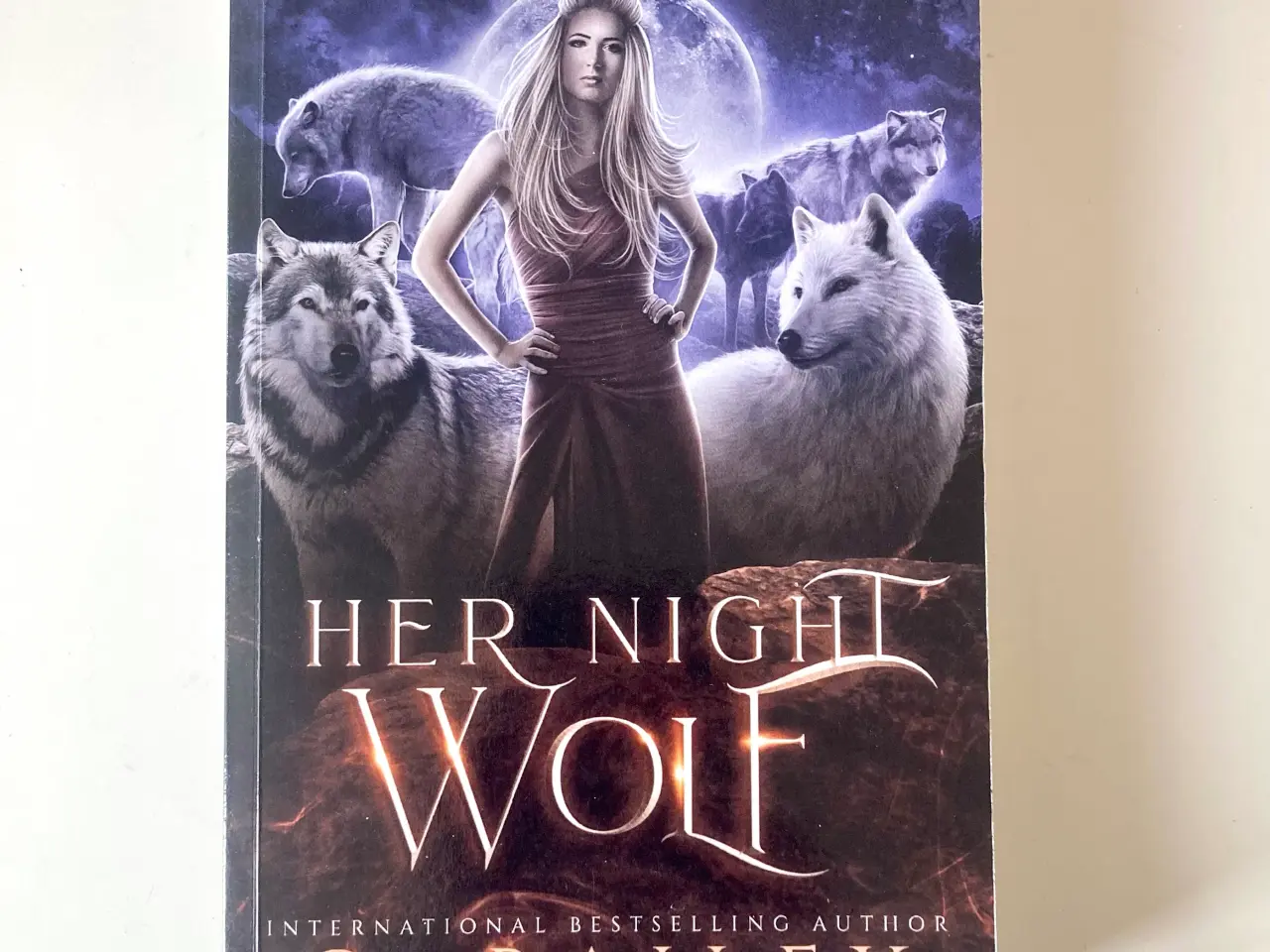 Billede 1 - Her Night Wolf - G. Bailey